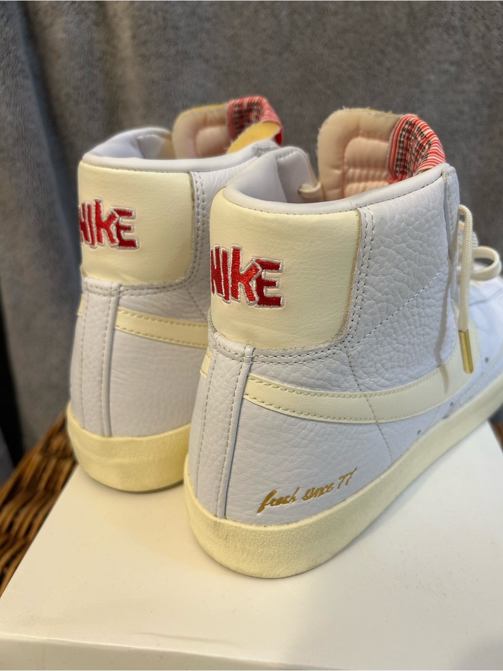 Nike Blazer Mids Popcorn edition - Picture 5 of 8